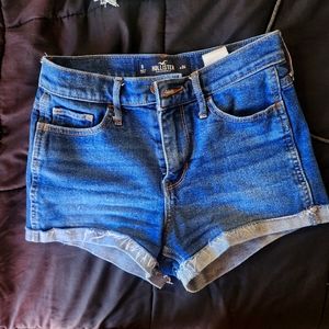 Hollister shorts
